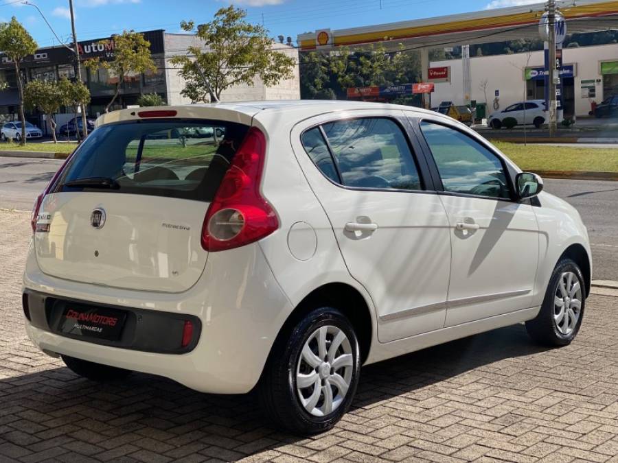 FIAT - PALIO - 2013/2013 - Branca - R$ 39.900,00