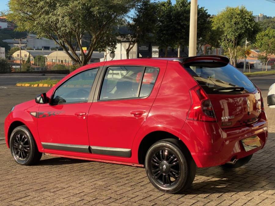RENAULT - SANDERO - 2011/2011 - Vermelha - R$ 36.900,00