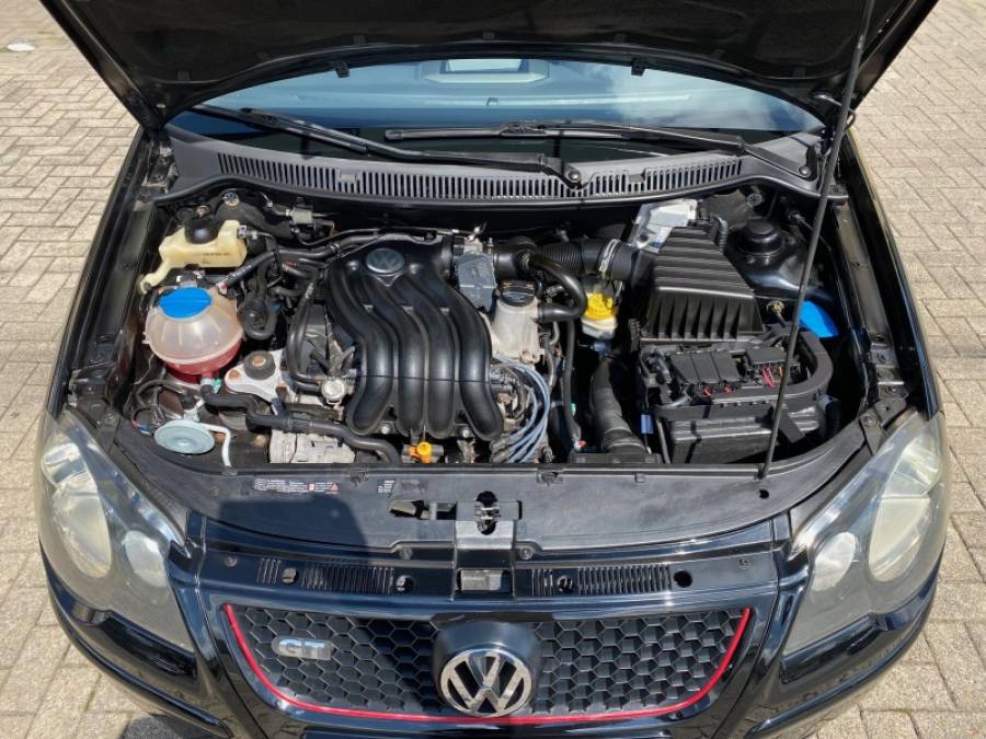 VOLKSWAGEN - POLO - 2009/2009 - Preta - R$ 45.900,00