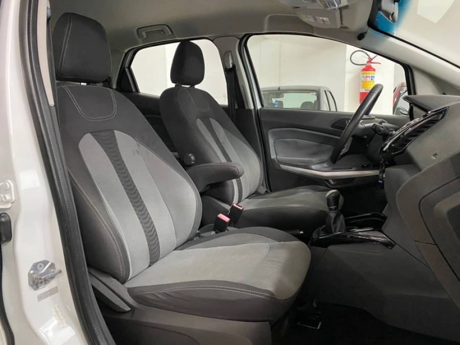 FORD - ECOSPORT - 2014/2015 - Branca - R$ 59.900,00