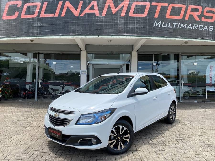 CHEVROLET - ONIX - 2015/2015 - Branca - R$ 53.900,00