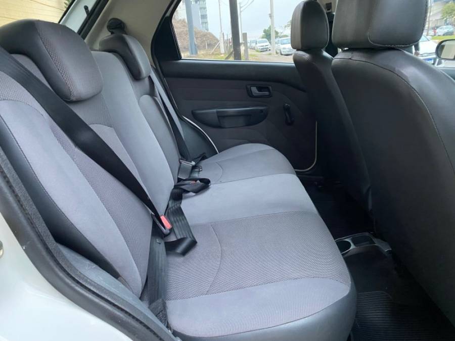 FIAT - PALIO - 2007/2007 - Branca - R$ 27.900,00