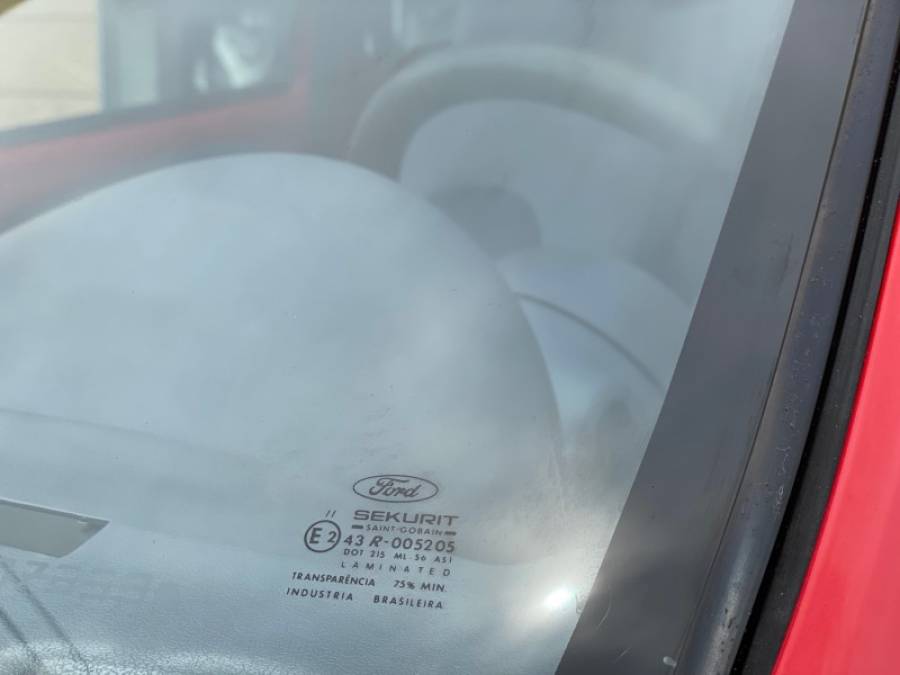 FORD - KA - 1999/1999 - Vermelha - R$ 15.900,00